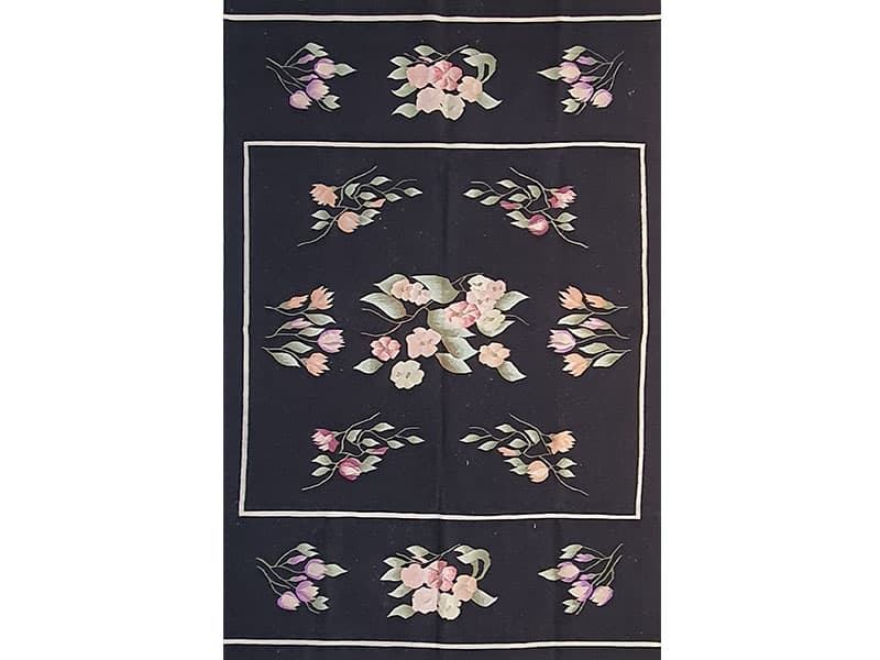 Lilly Design